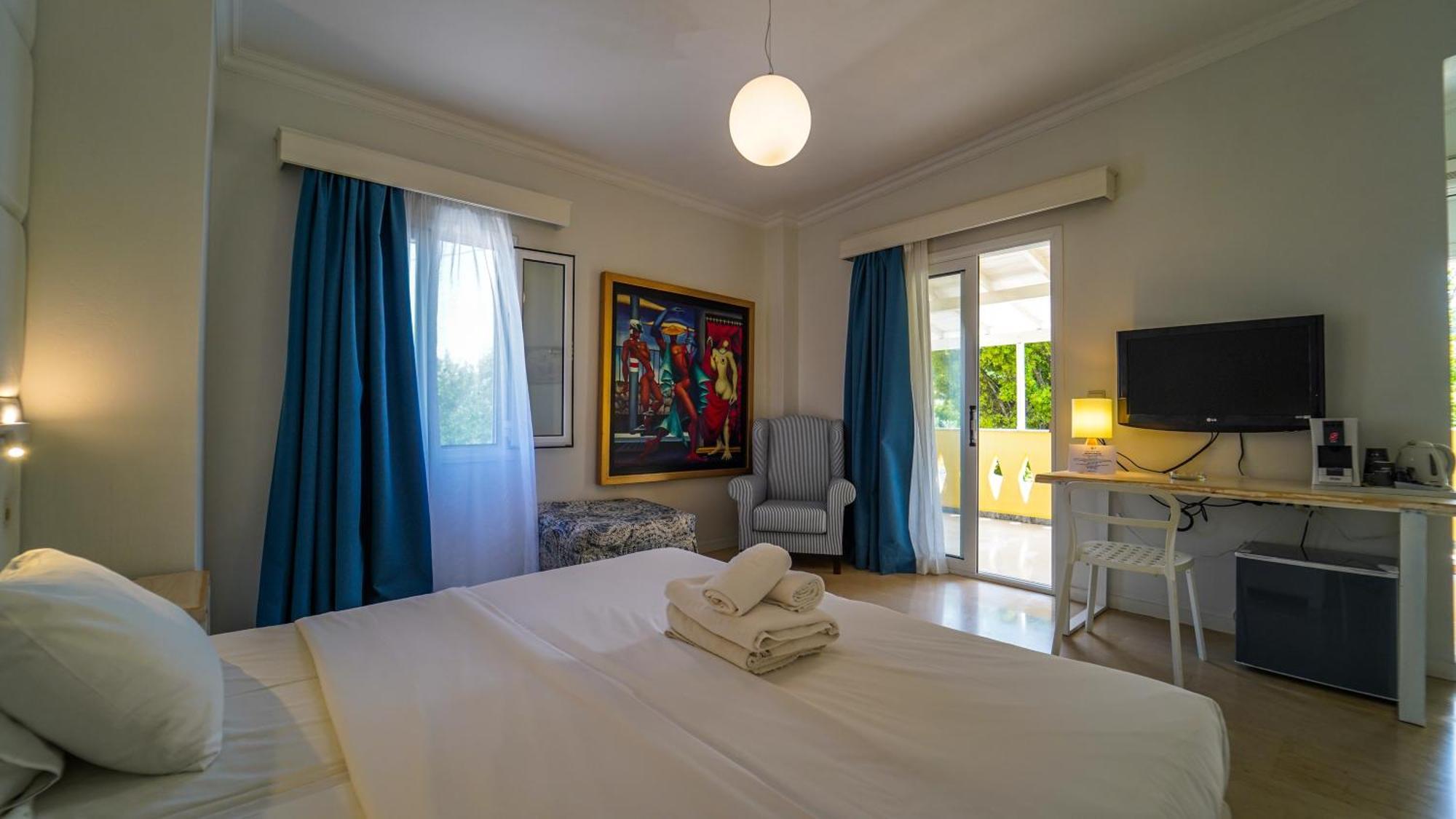 Cape North West Hotel Parga Eksteriør billede