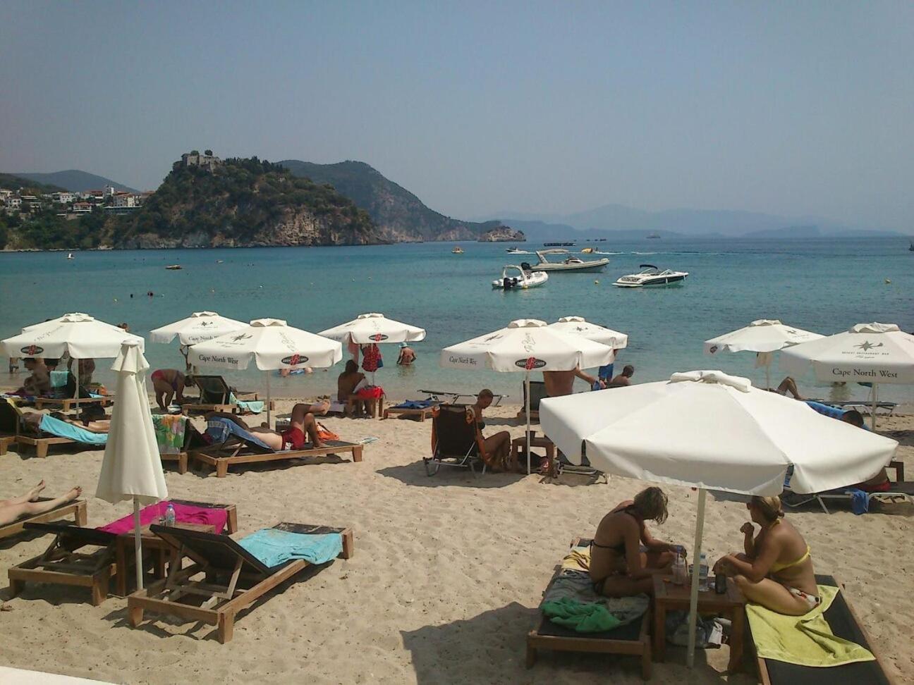 Cape North West Hotel Parga Eksteriør billede