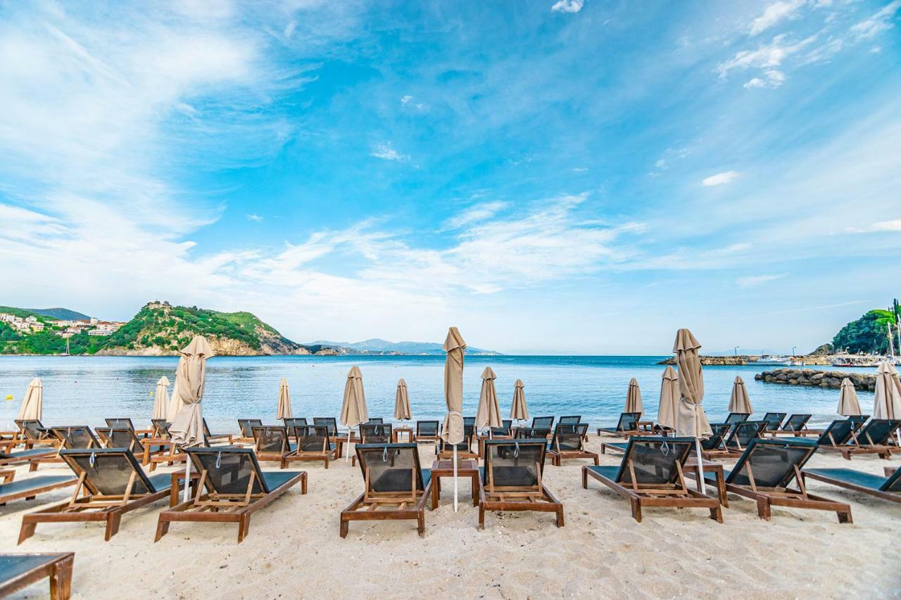 Cape North West Hotel Parga Eksteriør billede